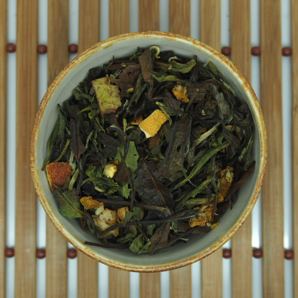 Orange white tea valkoinen tee appelsiini