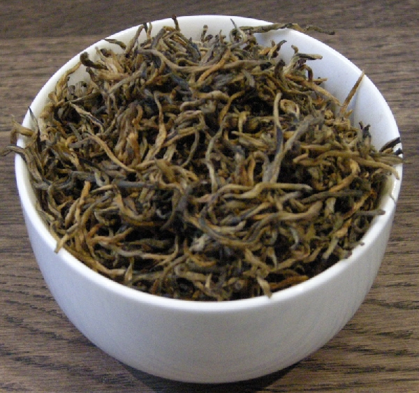 Yunnan Golden Buds (Luomu) - Musta tee alk. 25 g