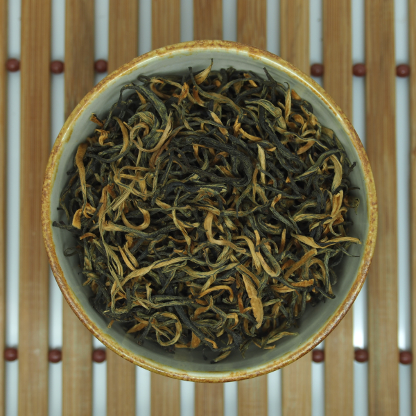 Musta yunnan tee