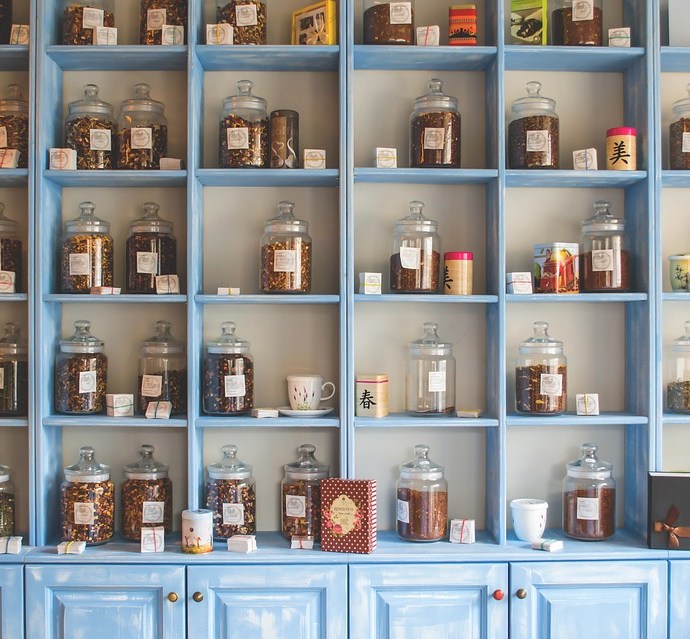 Teetä kellon ympäri: teesuositukseni päivän jokaiselle tunnille!