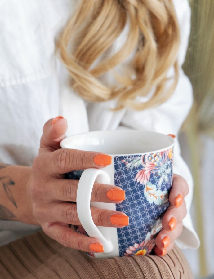 Hienostuneen ja elegantin Afternoon Tean salat- järjestä iltapäivätee kotonasi!